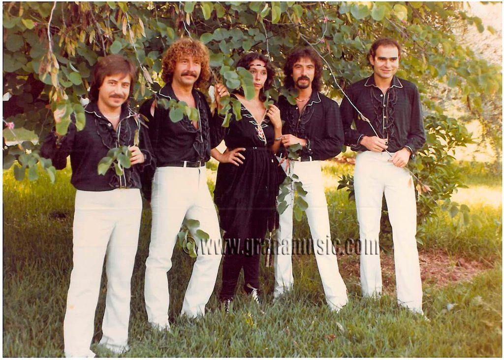 Punto y coma grupo musical granadino